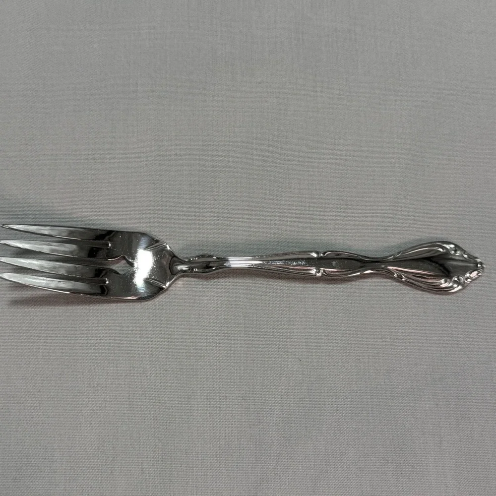 Oneida Cantata 47 Pc Replacement Mixed Lot Stainless Discontinued 18 Teaspoons